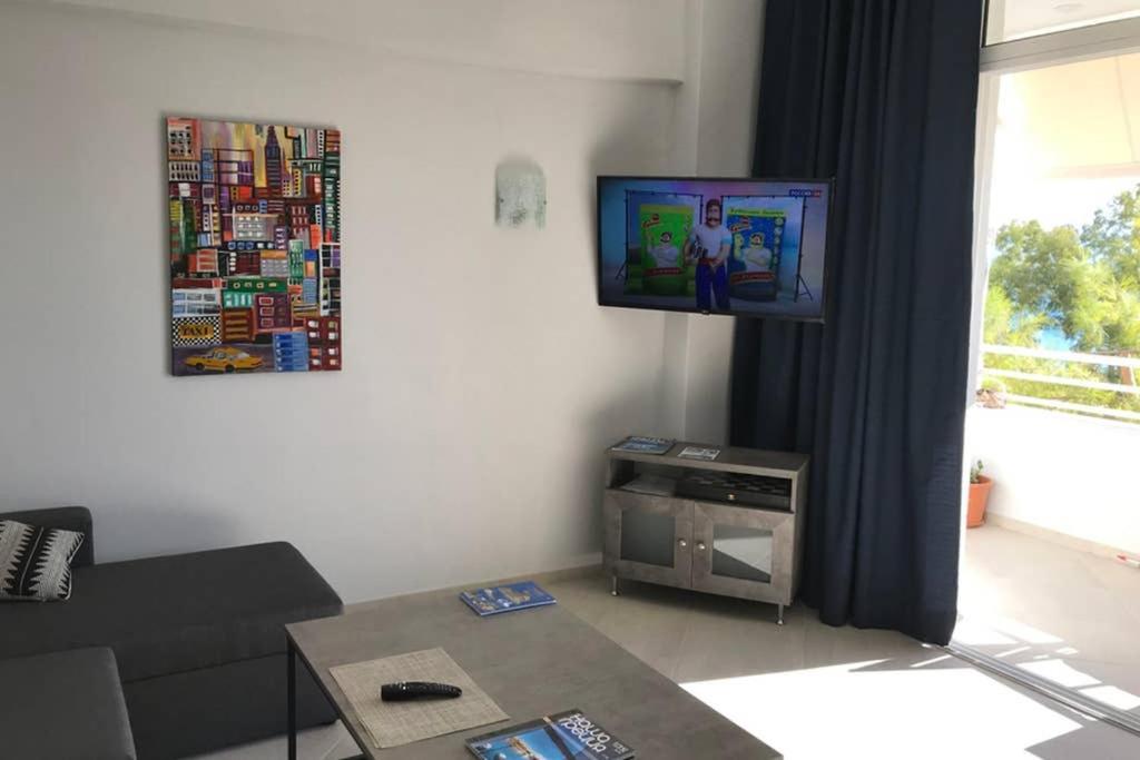 Sea View Apartment Loutraki  Exterior photo